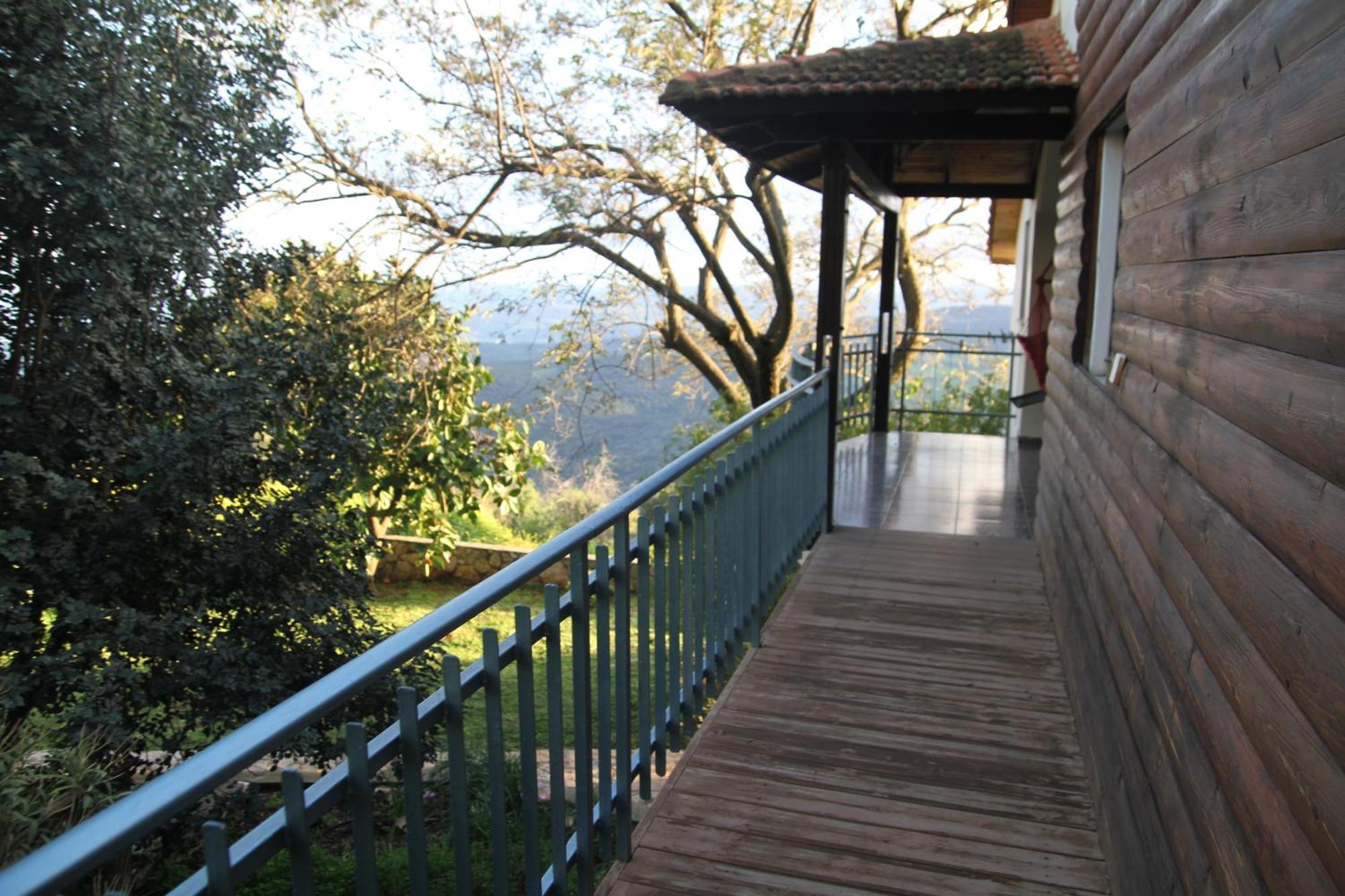 Switzerland In Amirim Vila Exterior foto
